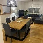 Apartamento Nest Nestled Minutes From The Coast