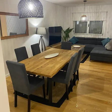 Apartamento Nest Nestled Minutes From The Coast