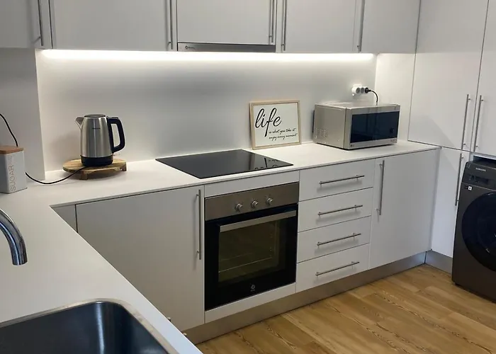 Nest Nestled Minutes From The Coast Appartamento Lagoa (Azores)